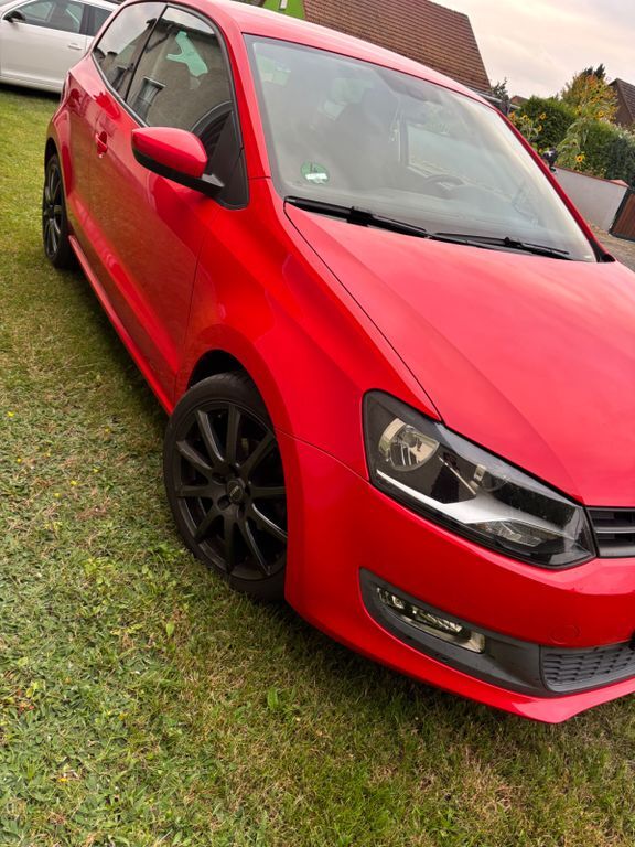 VW Polo 126.000 km 4.799 € Bad Liebenwerda 04924