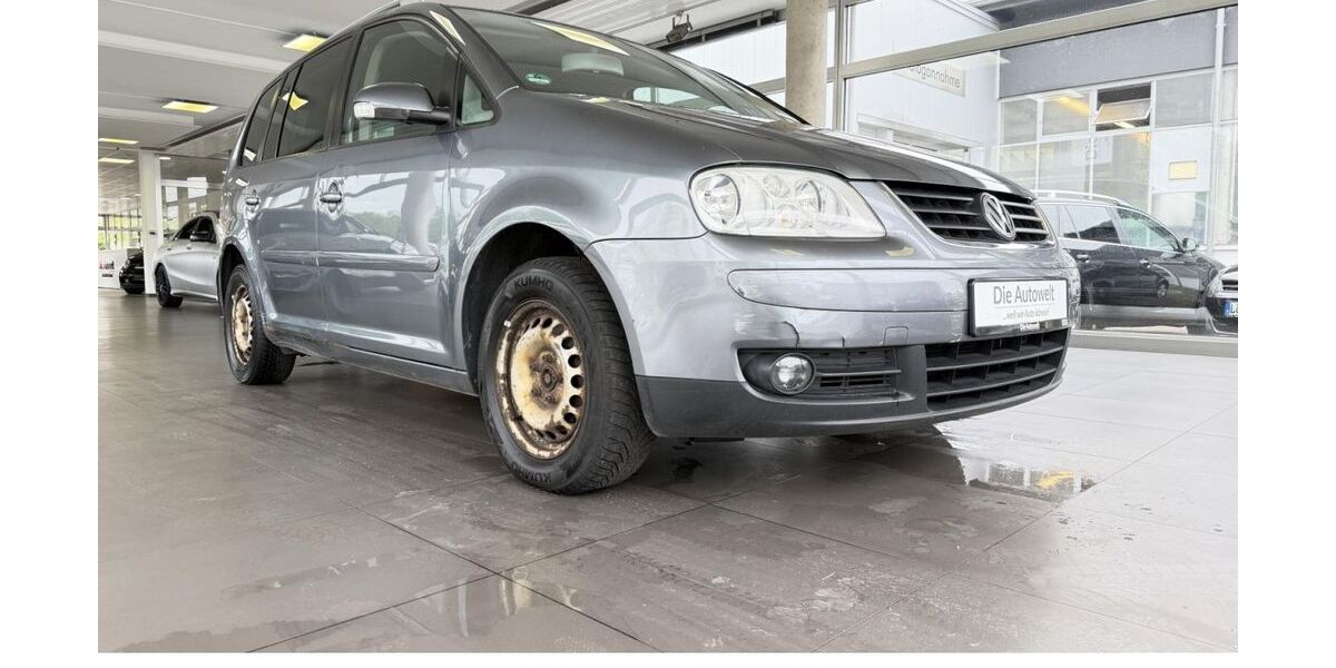 VW Touran 225.000 km 2.999 &euro; Rheinfelden (Baden) (Rheinfelden) 79618