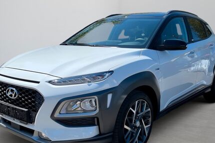 Hyundai KONA 55.000 km 16.980 &euro; München 81825
