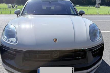 Porsche Macan 95.000 km 85.000 &euro; Köln 51105