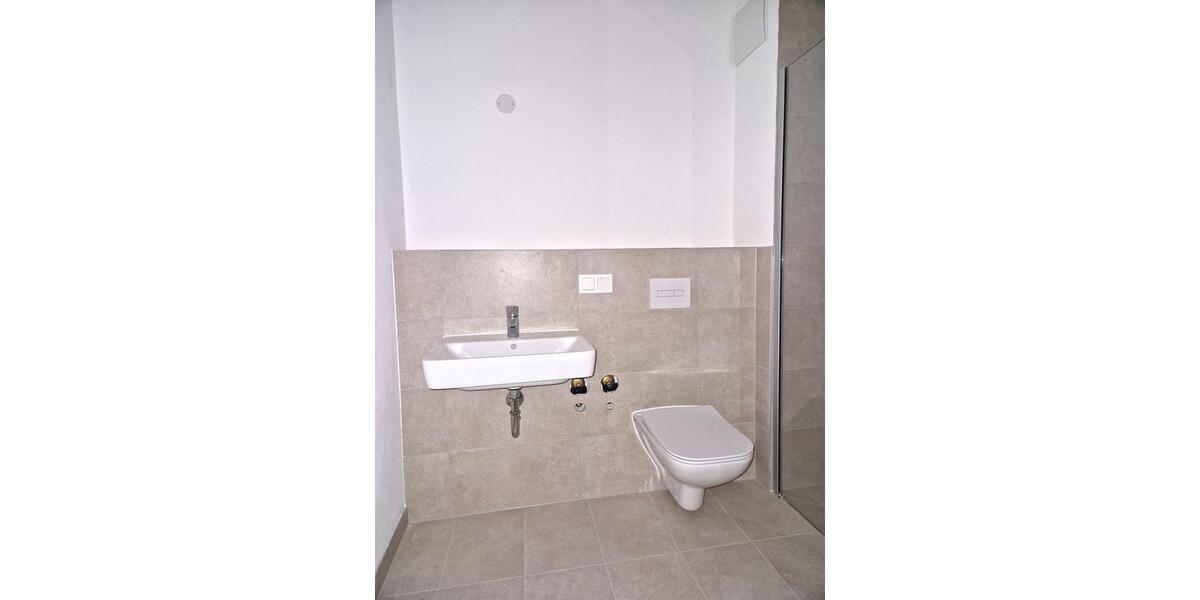 Erdgeschoßwohnung Halle (Saale) Büschdorf - 2.5 Zimmer, 62 m&sup2;, 650&euro; | Angebot:26099403