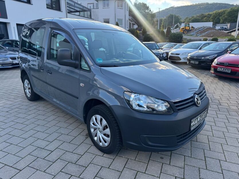 VW Caddy 203.000 km 4.990 € Weilbach 63937