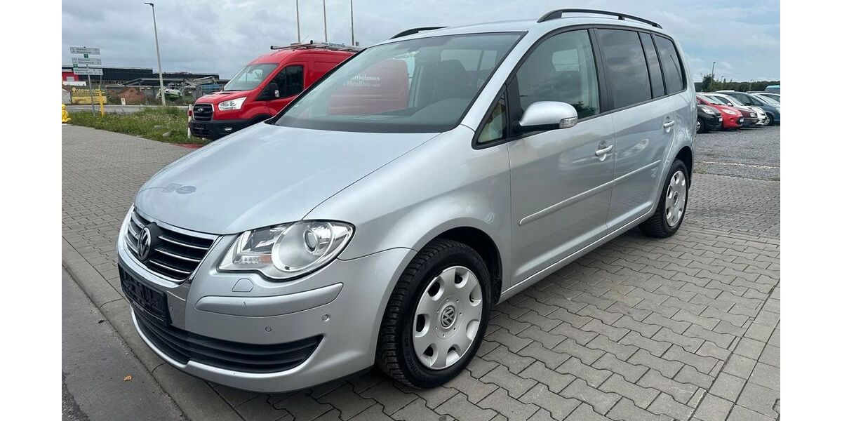 VW Touran 120.000 km 5.799 &euro; Dietzenbach 63128