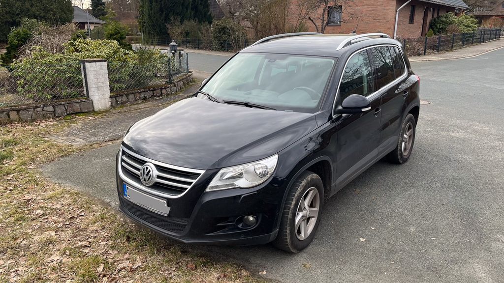 VW Tiguan 307.800 km 6.200 &euro; Hitzacker (Elbe) 29456