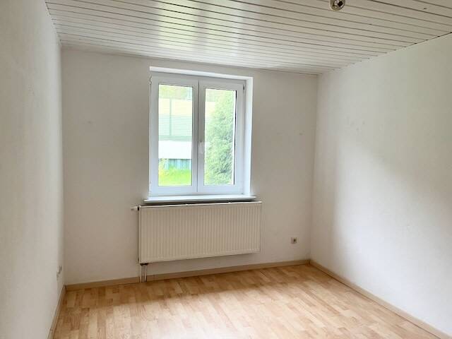 Mehrfamilienhaus, Wohnhaus Bad Schandau Krippen - 3 Zimmer, 85 m&sup2;, 1.360&euro; | Angebot:26376114