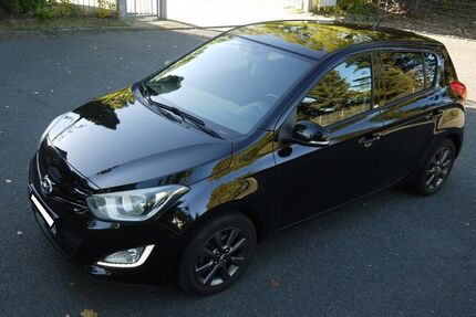 Hyundai i20 47.000 km 6.400 &euro; Ahrensburg bei Hamburg 22926