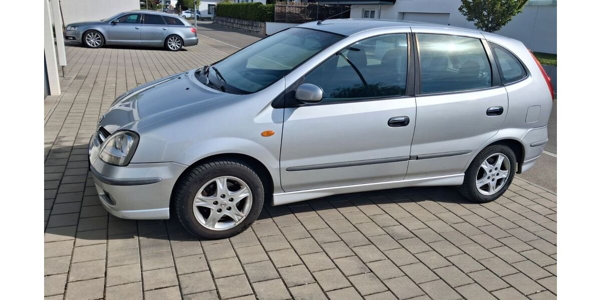 Nissan Almera Tino 134.000 km 2.900 &euro; Messkirch 88605
