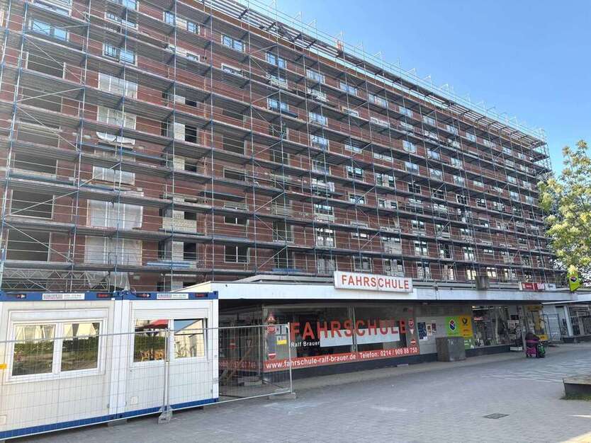 Einzelhandel in Leverkusen 2.229,92 € 159.28 m²