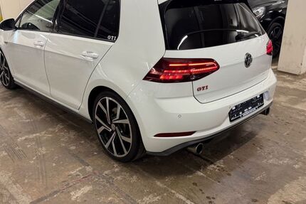 VW Golf 102.600 km 20.980 &euro; Mainz 55129