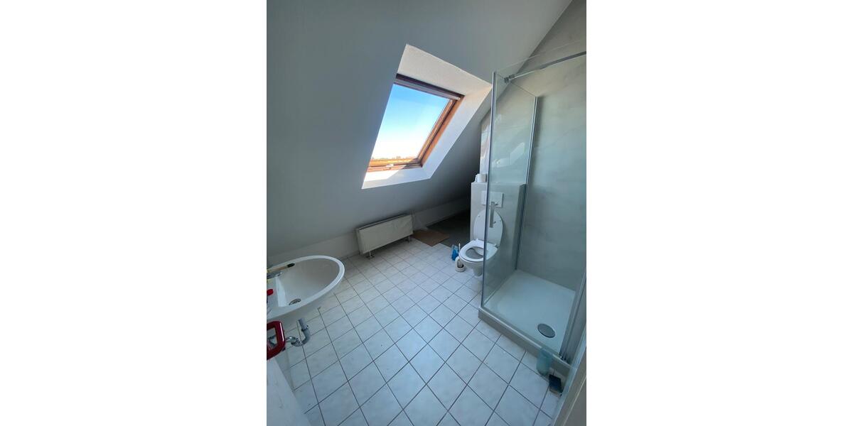 Dachgeschoßwohnung Mörfelden-Walldorf Walldorf - 1 Zimmer, 27 m&sup2;, 490&euro; | Angebot:26364534