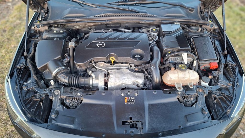 Opel Insignia 112.000 km 16.500 &euro; Furth 84095