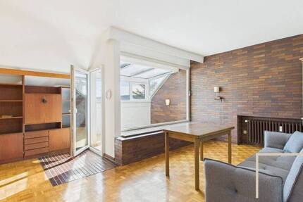 Gemütliche 2-Zimmer-Dachgeschoßwohnung mit Wintergarten in Trier-Euren