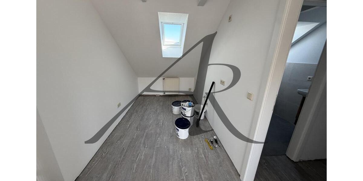 Etagenwohnung Tangerhütte - 3 Zimmer, 80 m&sup2;, 600&euro; | Angebot:23471110