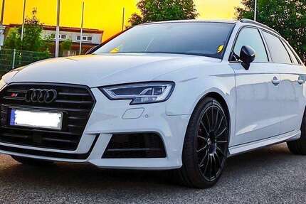 Audi S3 136.000 km 27.999 € Ellingen 91792