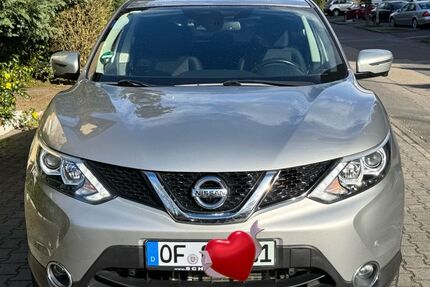 Nissan Qashqai 85.000 km 13.800 &euro; Offenbach 63071