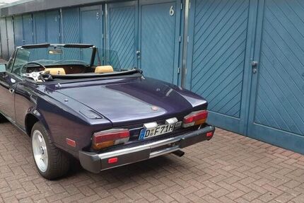 Fiat 124 Spider