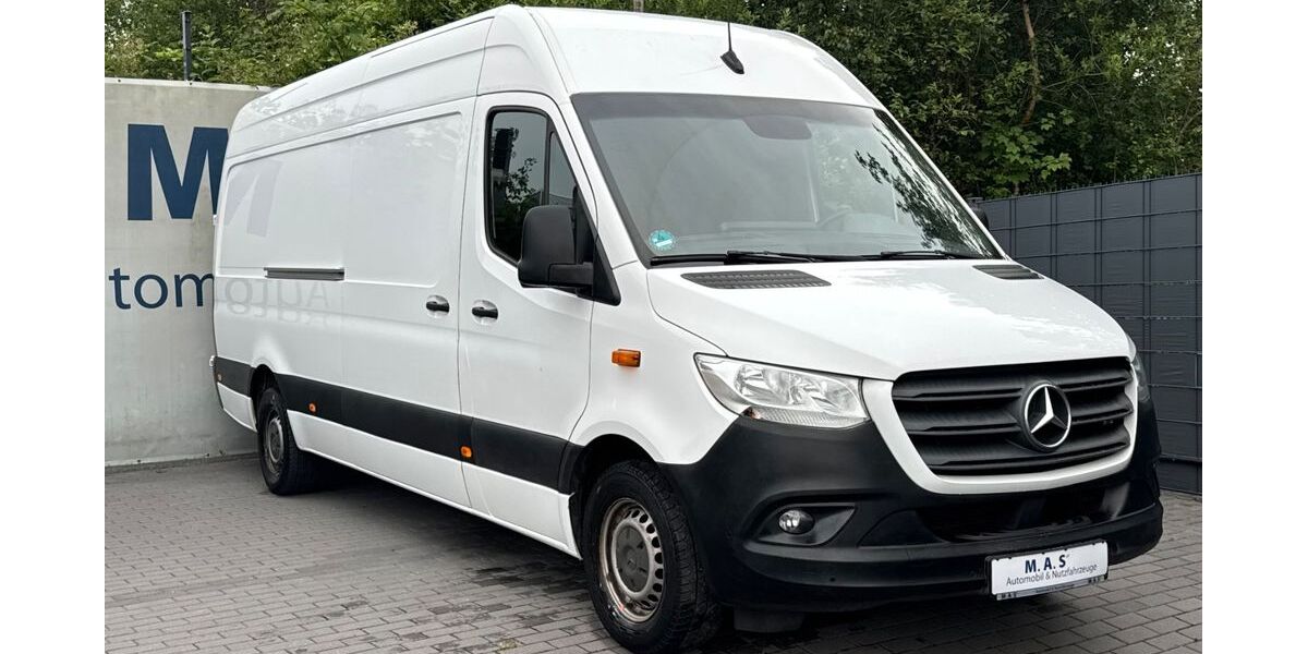 Mercedes-Benz Sprinter 188.000 km 20.500 &euro; Bremerhaven 27576