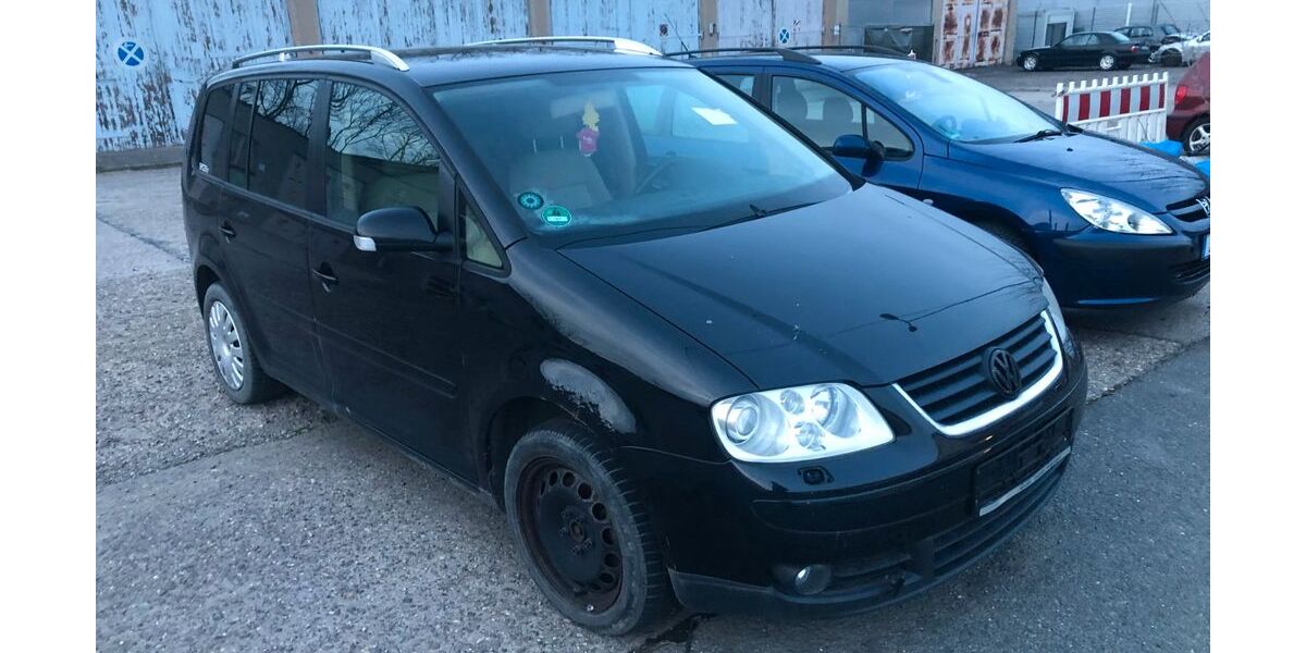 VW Touran 385.000 km 950 &euro; Jena 07749