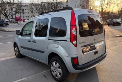 Renault Kangoo 176.000 km 3.300 &euro; Berlin 10589