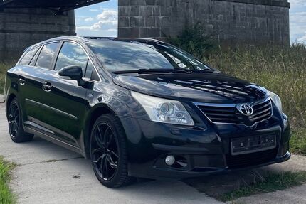 Toyota Avensis 278.453 km 4.500 &euro; Lüchow 29439