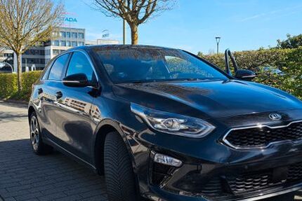 Kia ceed / Ceed 147.000 km 12.600 &euro; Bad Vilbel 61118