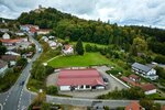Attraktive GewerbeImmobilie mit Potenzial für neue Nutzungskonzepte