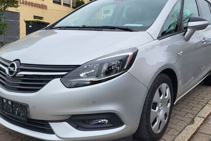 Opel Zafira Tourer 194.000 km 6.790 &euro; Nürnberg 90449