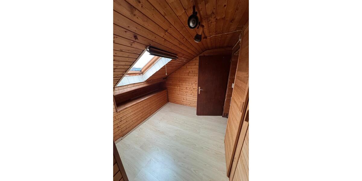 Reihenhaus Emmerich am Rhein - 5 Zimmer, 110 m&sup2;, 249.000&euro; | Angebot:26362590