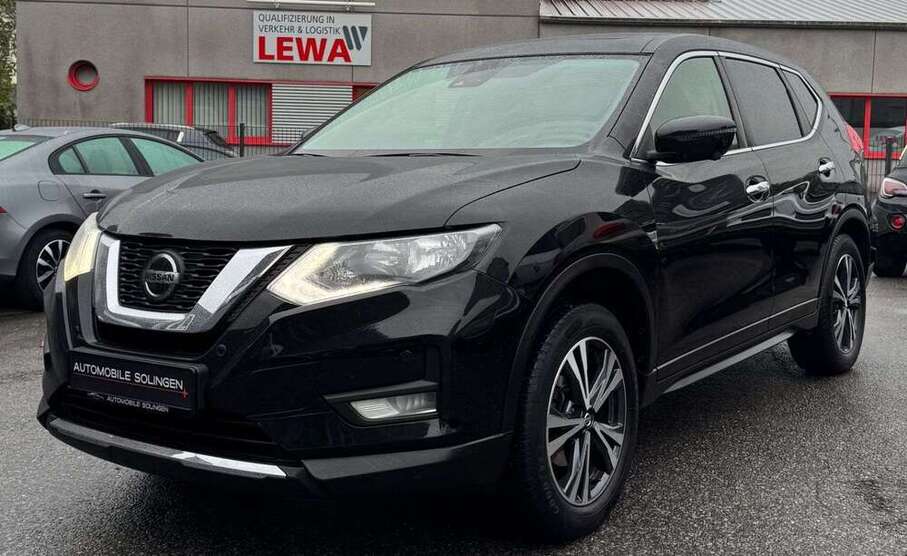 Nissan X-Trail 64.850 km 19.490 € Solingen 42653