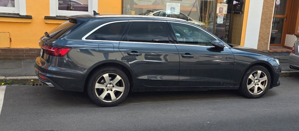 Audi A4 116.800 km 16.999 &euro; Marktredwitz 95615