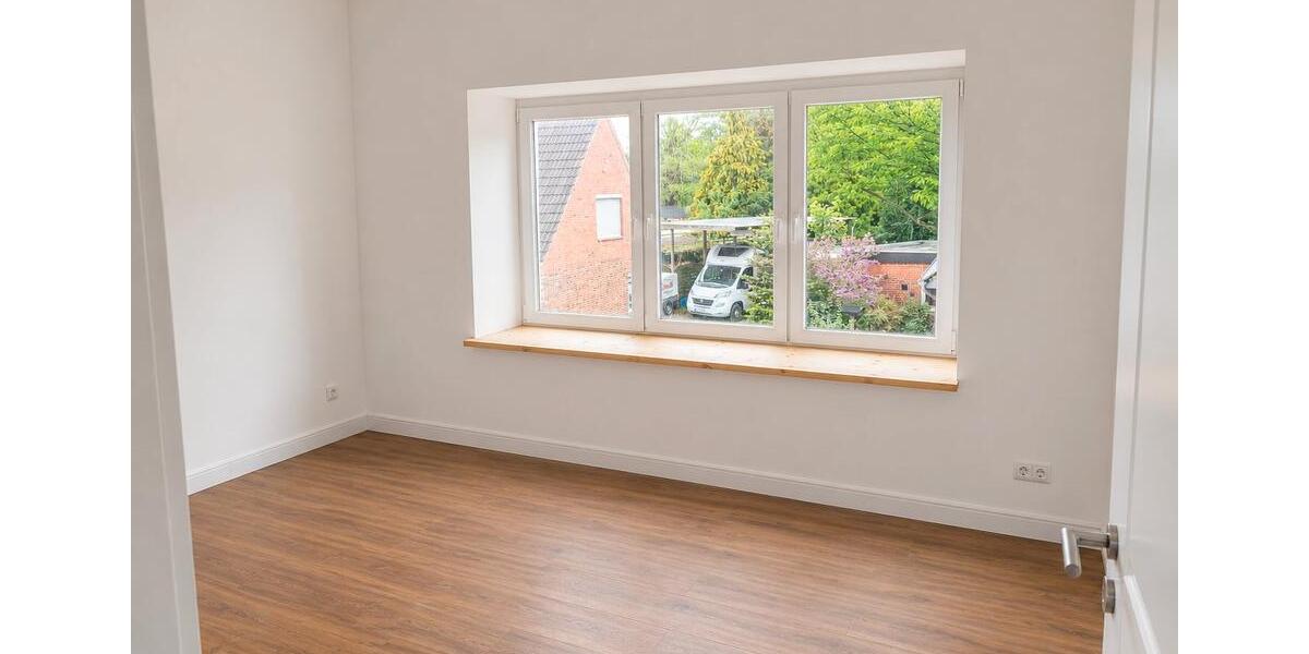 Maisonettenwohnung Heide - 6 Zimmer, 150 m&sup2;, 1.450&euro; | Angebot:26649680