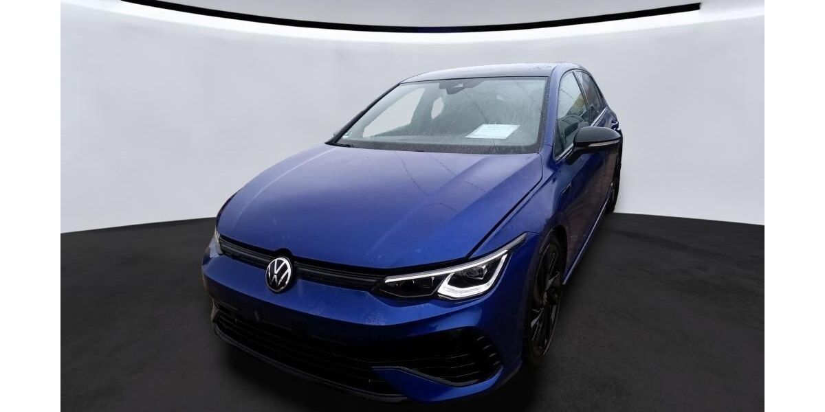 VW Golf 120.689 km 31.890 &euro; Goslar 38644