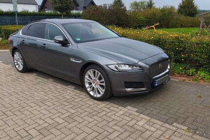 Jaguar XF 102.000 km 16.000 &euro; Dorsten 46286