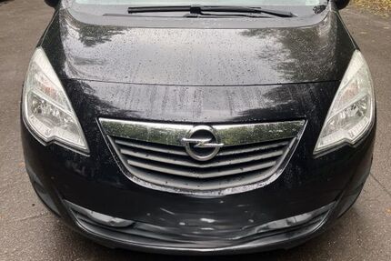 Opel Meriva 129.000 km 3.950 € Köln 50968
