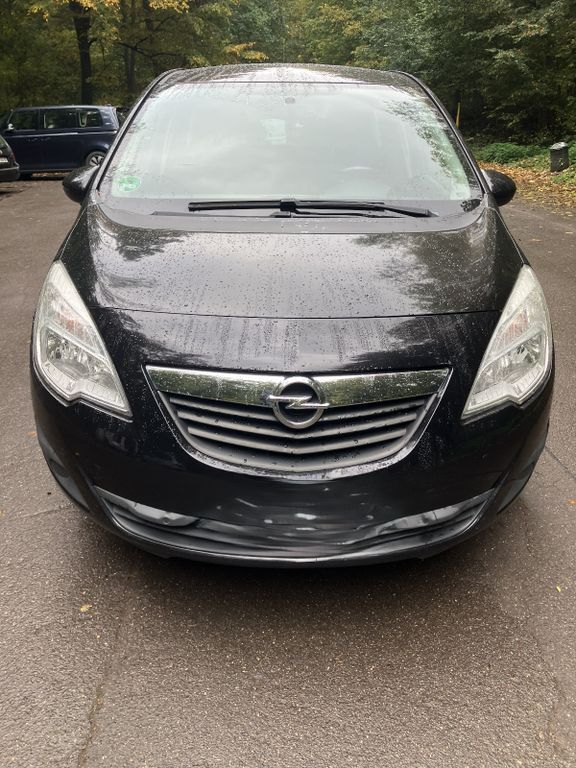 Opel Meriva 129.000 km 3.950 € Köln 50968