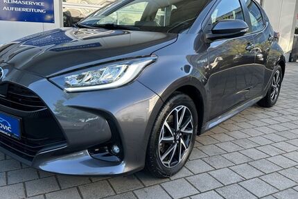 Toyota Yaris 92.000 km 15.900 &euro; Dachau (bei München) 85221