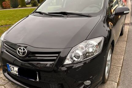 Toyota Auris 93.519 km 7.080 € Schloß Holte 33758