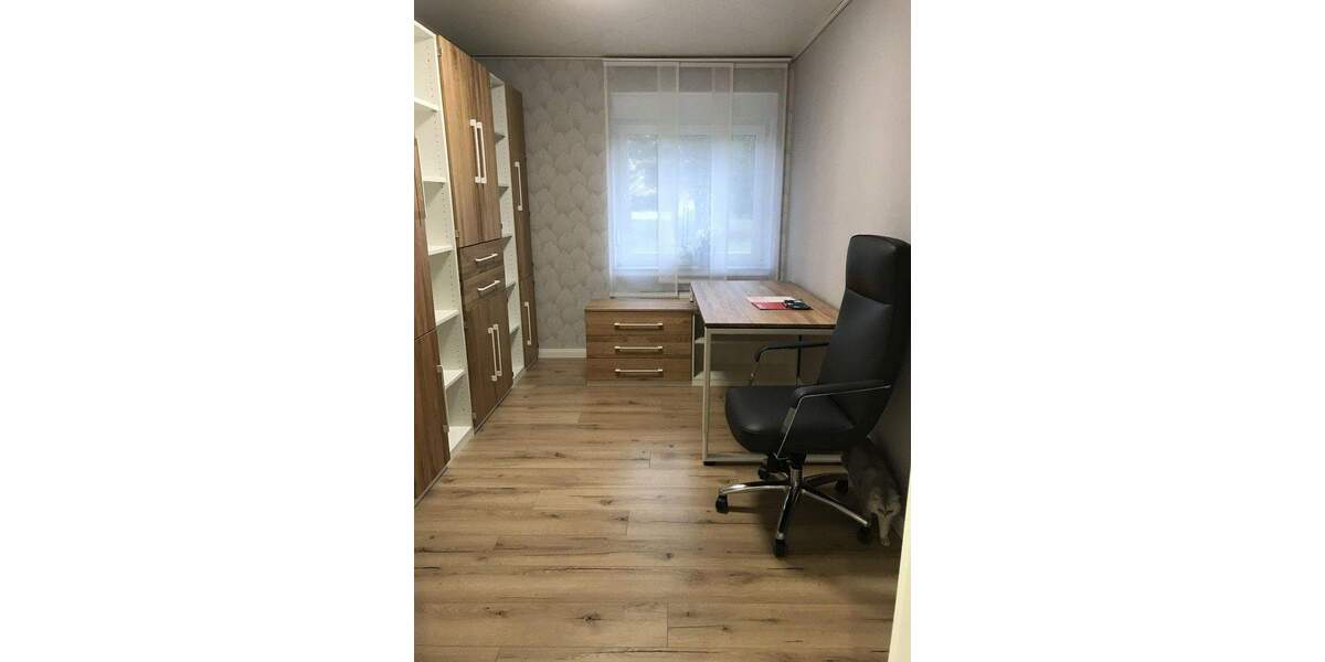 Etagenwohnung Oerlinghausen - 4 Zimmer, 106 m&sup2;, 245.000&euro; | Angebot:25722742