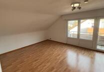 3 Zimmer DG Wohnung Fellbach (mit Balkon)