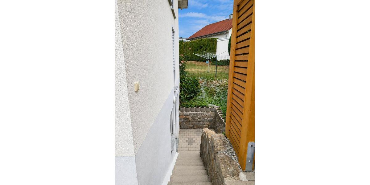 Mehrfamilienhaus, Wohnhaus Aulendorf - 6 Zimmer, 160 m&sup2;, 579.000&euro; | Angebot:27103193