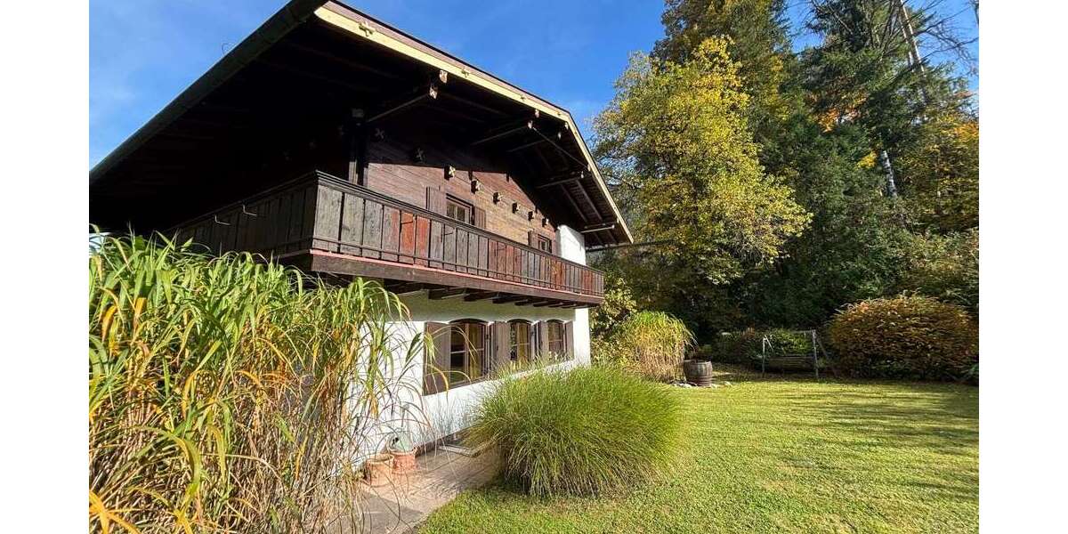 Haus zum Kaufen in Bayerisch Gmain 1.100.000 € 241.75 m² 6 zimmer