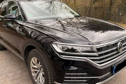 VW Touareg 187.500 km 28.490 &euro; Berlin 12353