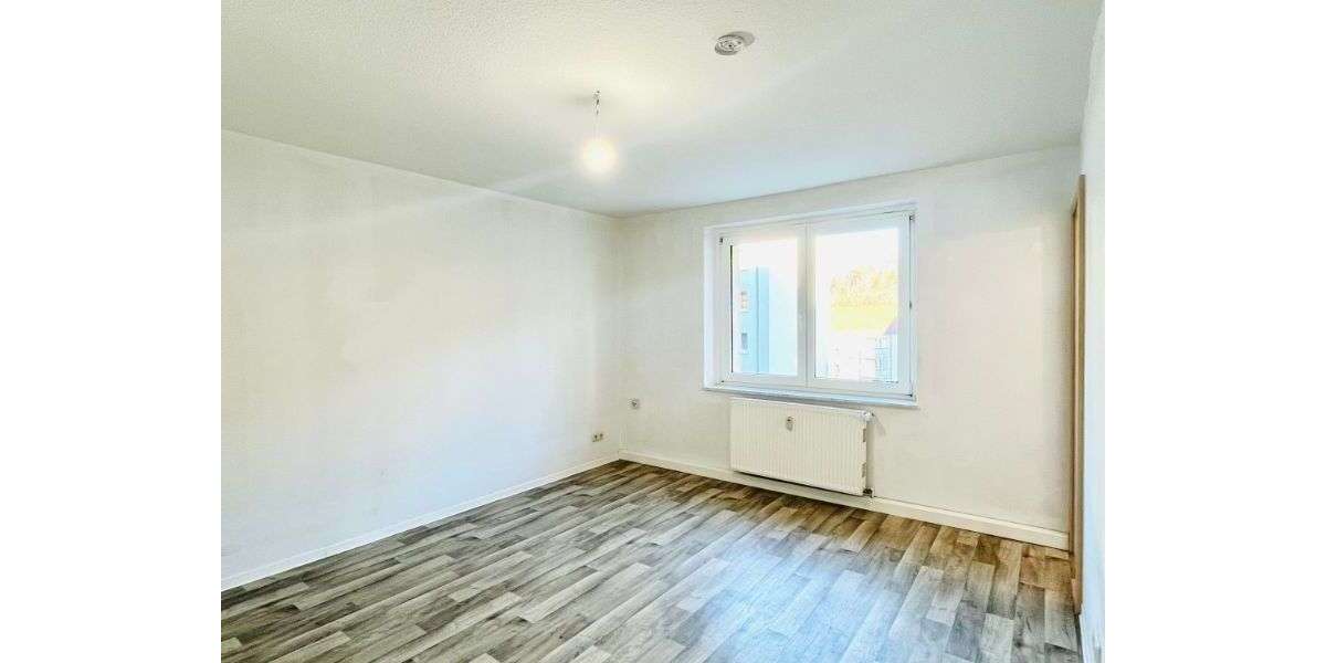 Etagenwohnung Freital Eckersdorf - 1 Zimmer, 24 m&sup2;, 195&euro; | Angebot:26699071