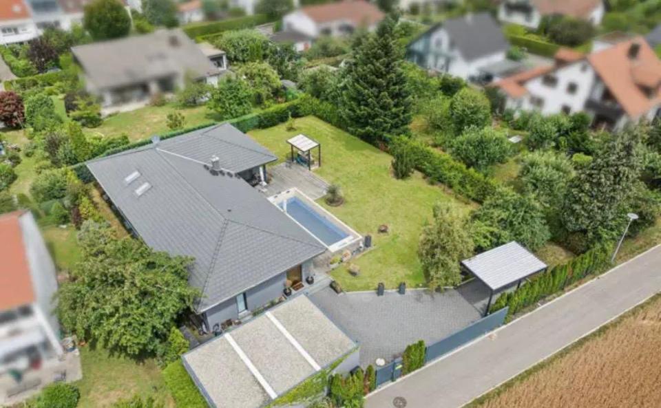 Bungalow Neu-Ulm Burlafingen - 4 Zimmer, 280 m&sup2;, 1.640.000&euro; | Angebot:26112192