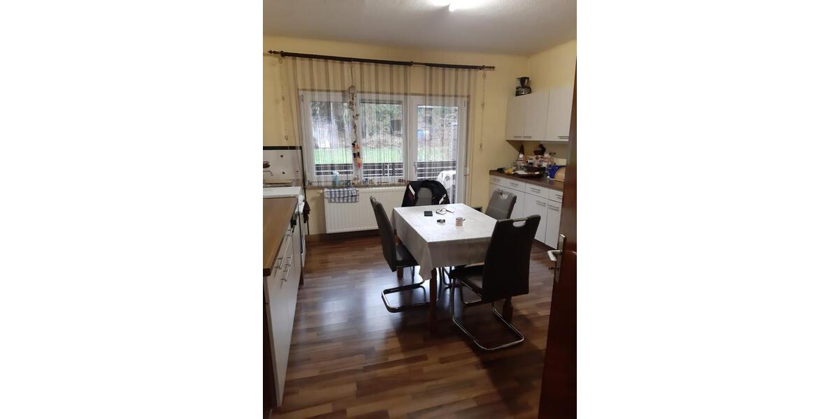 Etagenwohnung Püttlingen - 4 Zimmer, 90 m&sup2;, 77.000&euro; | Angebot:25900496