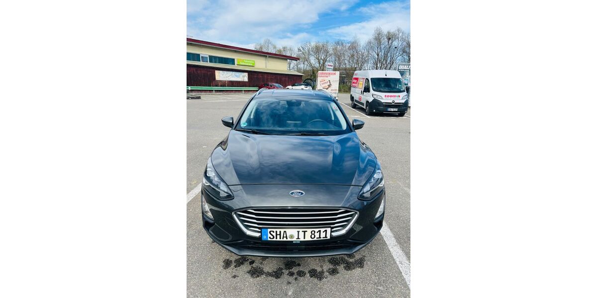 Ford Focus 76.000 km 14.100 &euro; Öhringen 74613