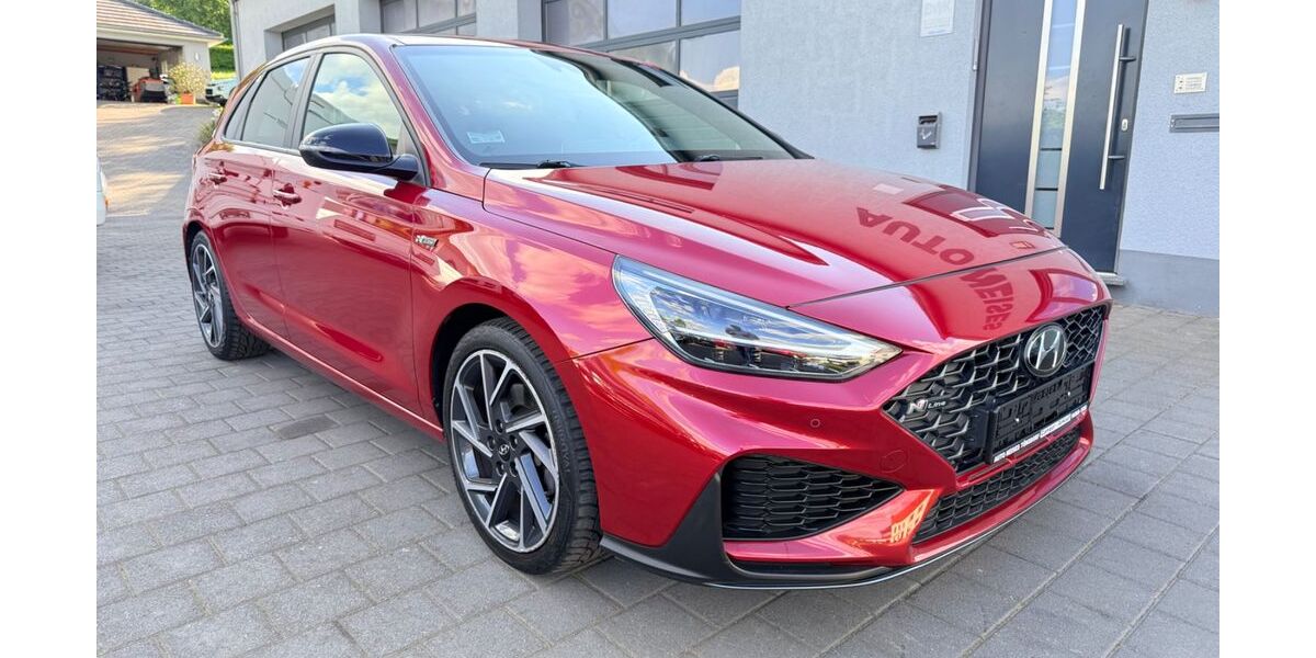 Hyundai i30 32.100 km 16.950 &euro; Tünsdorf 66693
