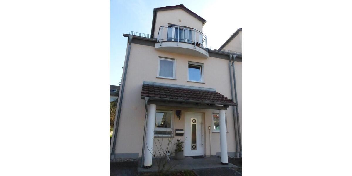 Doppelhaushälfte in TOP - Lage Haibach 6 zimmer