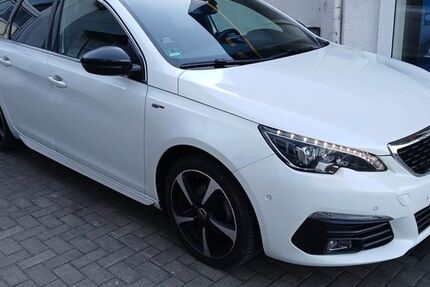 Peugeot 308 75.909 km 15.990 &euro; Malchin 17139