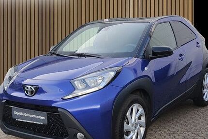 Toyota Aygo (X) 29.800 km 15.990 &euro; Leverkusen 51381